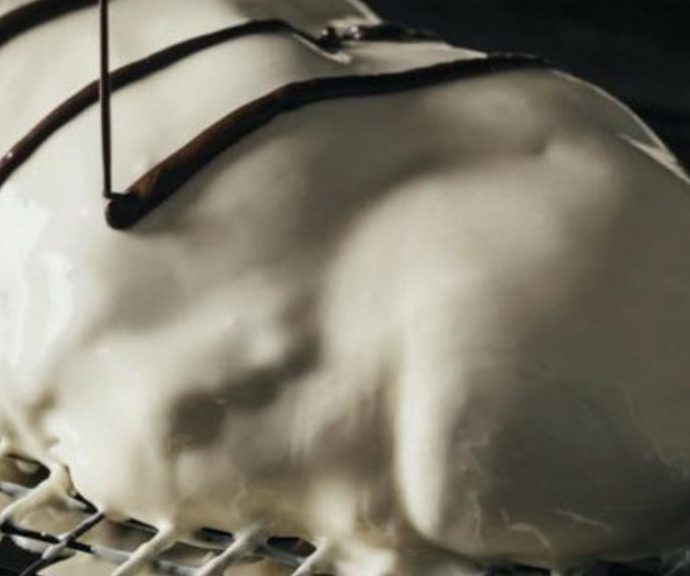 Γλάσο άσπρης σοκολάτας για τσουρέκια ή για cake pops