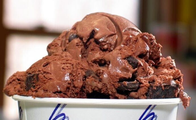 Παγωτό σοκολάτα χωρίς ενδιάμεσα ανακατέματα