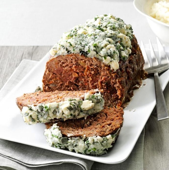 Ρολό κιμά με μπέικον και ροκφόρ